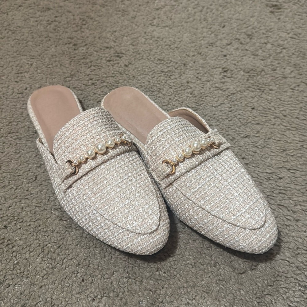 Faux Pearl Decor Loafer Mules Valentines